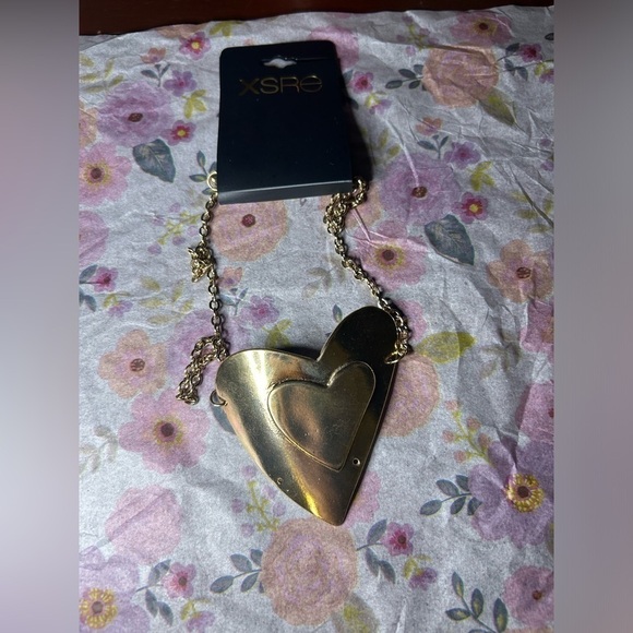 Necklace - Picture 1 of 1
